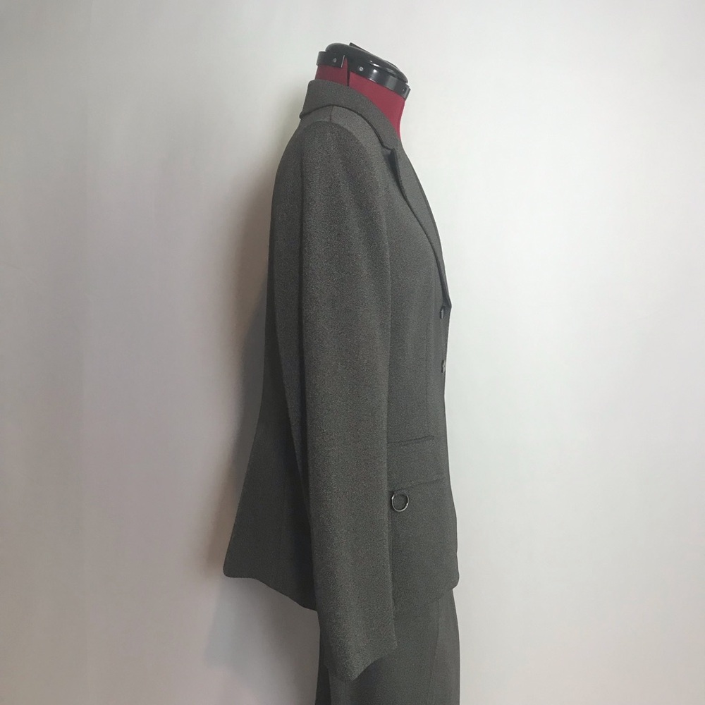 Tahari ASL Pantsuit Women's Petite Size 12P Grey 2-Piece Set Blazer & Pant - Picture 3 of 12